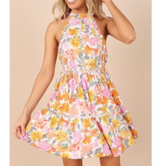 Petal & Pup Dresses & Skirts - Petal & Pup Dress - Small - Open Back - Buttons at Neck - Lined